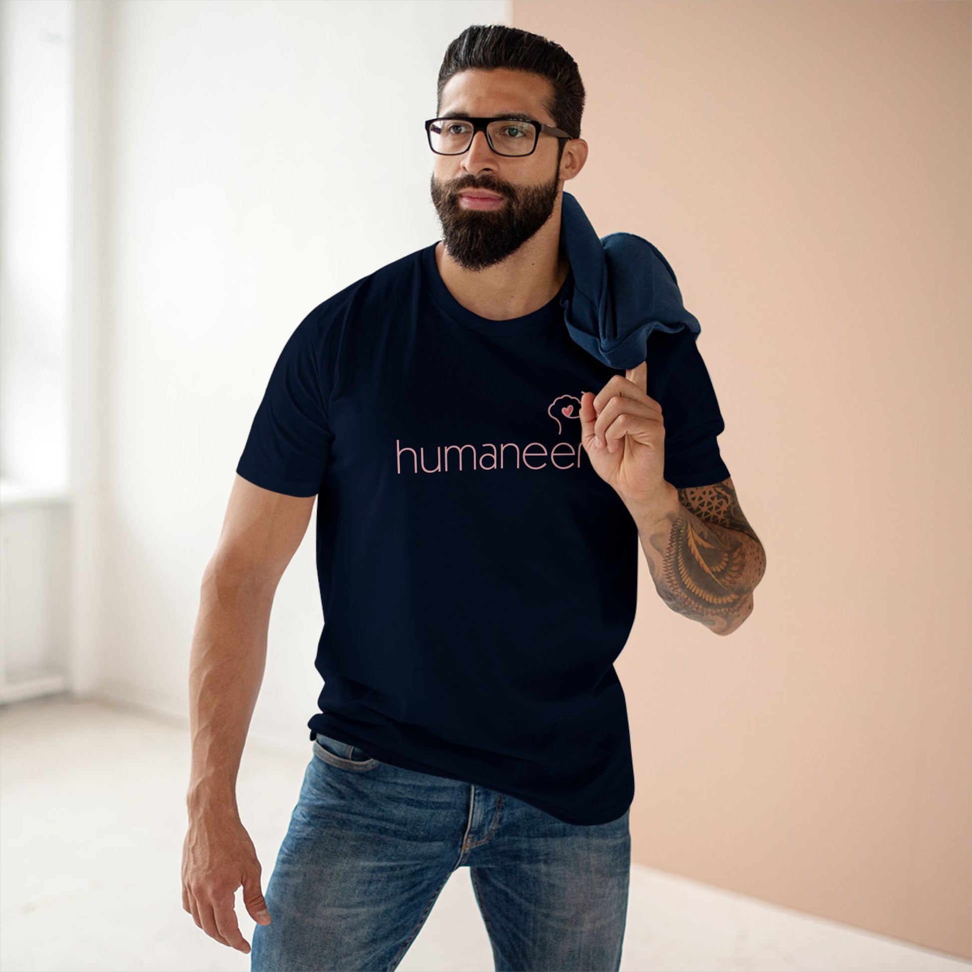 HUMANEER IN PINK